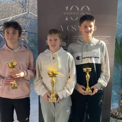 Nógrádi és Balázs az U14 bajnoka